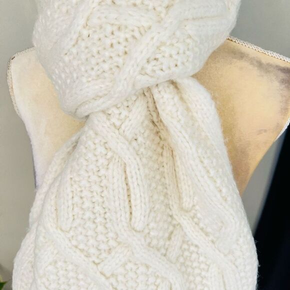 TED BAKER LONDON Homerton Cable Knit Wool Blend Scarf Wrap, Ivory/White, NWT - Picture 12 of 14